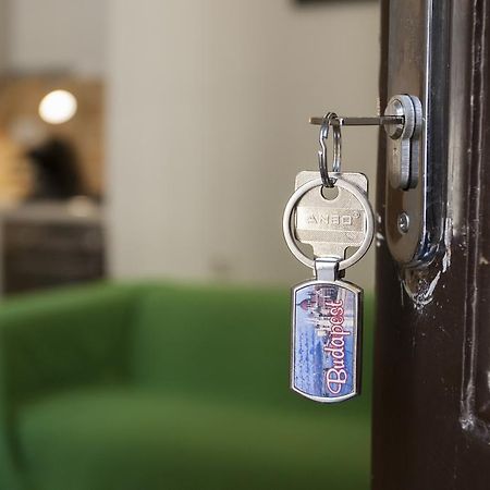 Carolyn Apartman In The Old City Lägenhet Budapest Exteriör bild